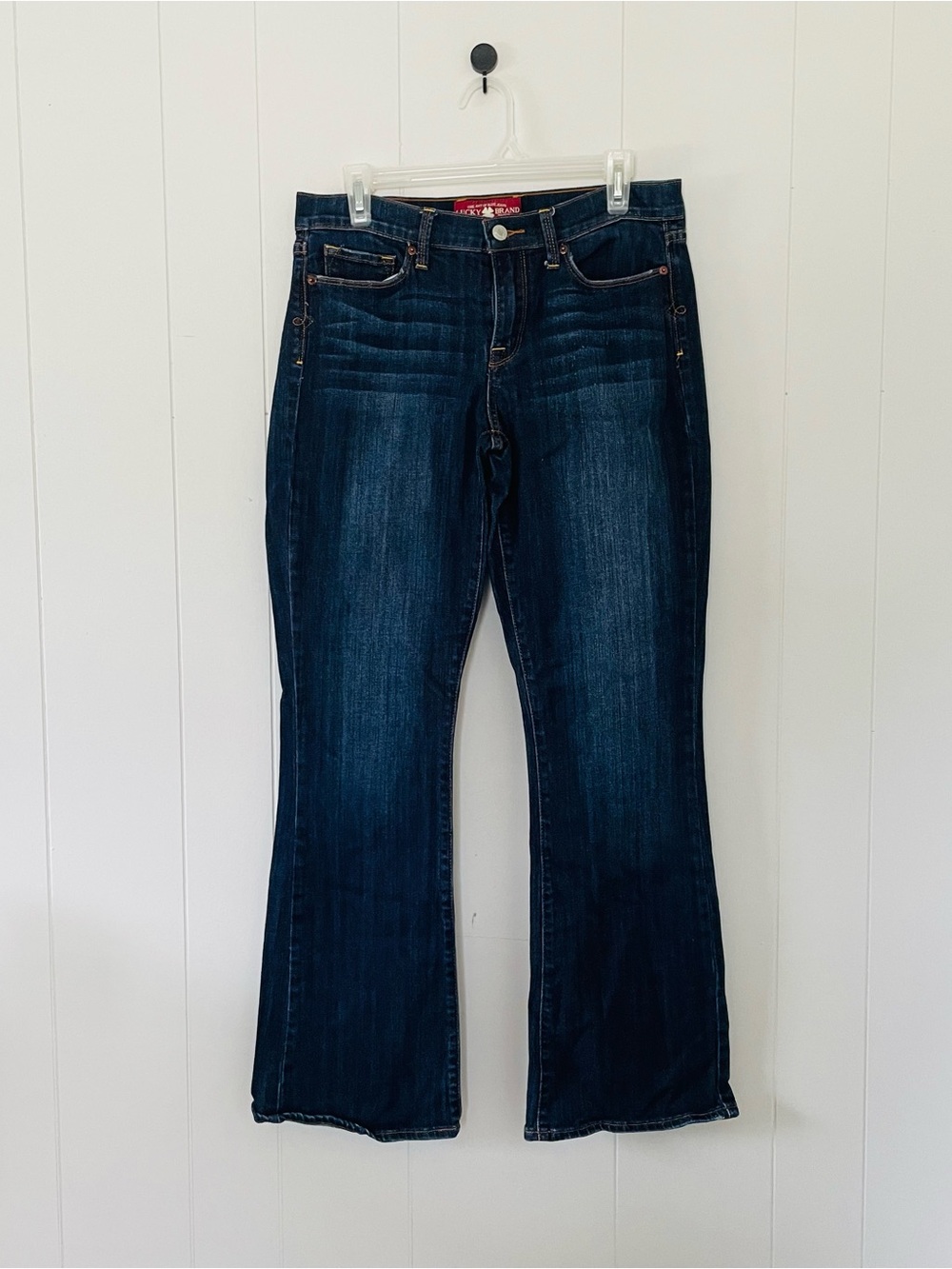 Lucky Brand Women's Straight Leg Dark Blue Jeans